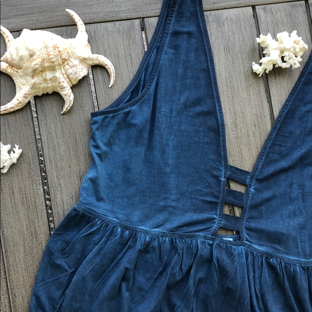 🌴🌼RVCA - ARIES DRESS🌼🌴 - Picture 9 of 10